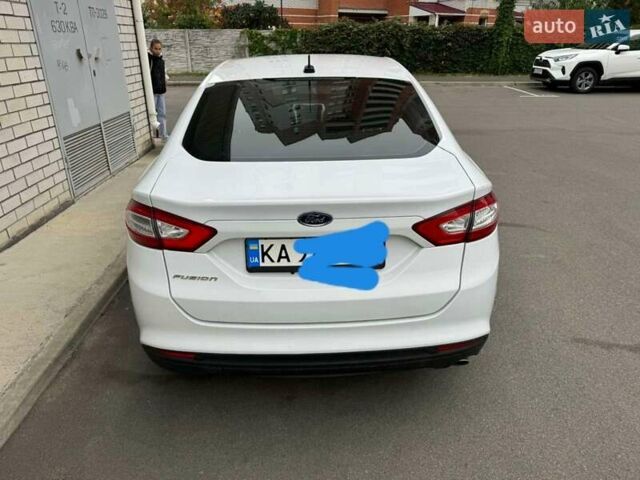 Белый Форд Фьюжн, объемом двигателя 2.4 л и пробегом 190 тыс. км за 10500 $, фото 12 на Automoto.ua