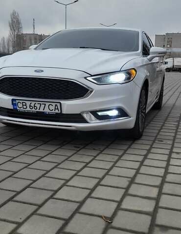 Белый Форд Фьюжн, объемом двигателя 2 л и пробегом 238 тыс. км за 11000 $, фото 2 на Automoto.ua