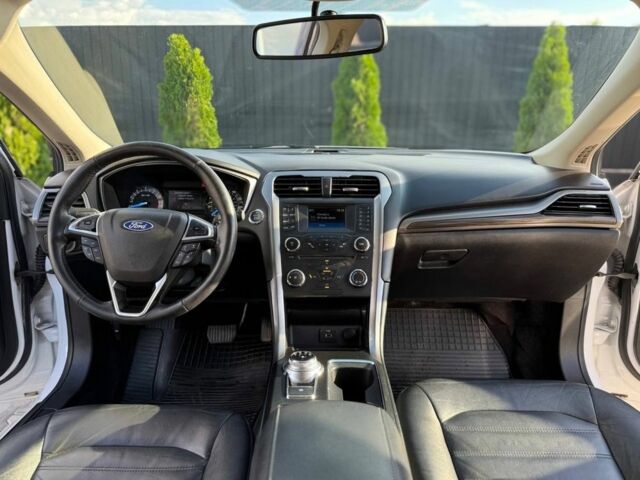 Белый Форд Фьюжн, объемом двигателя 1.5 л и пробегом 156 тыс. км за 11300 $, фото 14 на Automoto.ua