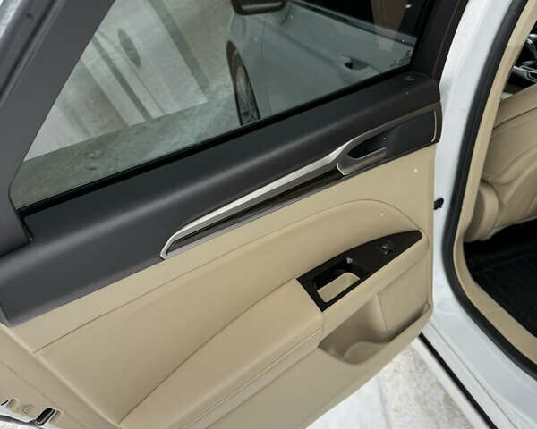 Білий Форд Фьюжен, об'ємом двигуна 2 л та пробігом 352 тис. км за 9800 $, фото 15 на Automoto.ua