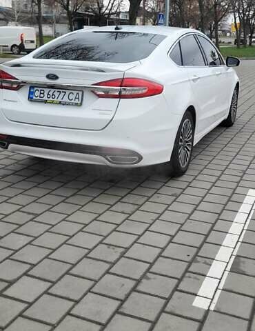 Белый Форд Фьюжн, объемом двигателя 2 л и пробегом 238 тыс. км за 11000 $, фото 4 на Automoto.ua