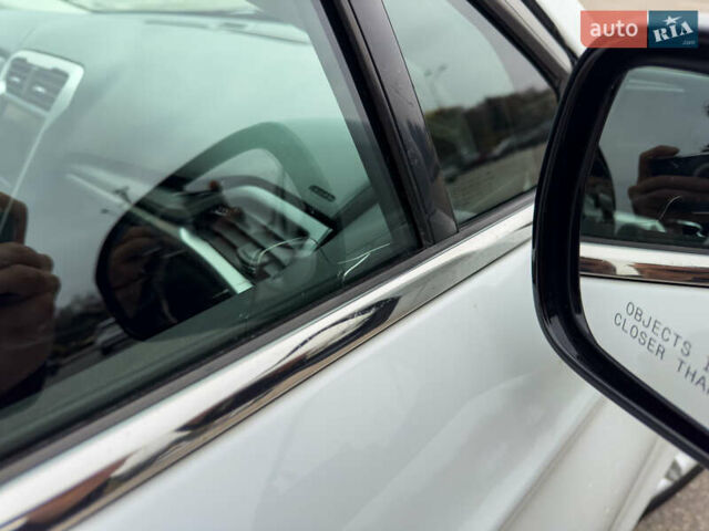 Белый Форд Фьюжн, объемом двигателя 2 л и пробегом 194 тыс. км за 13500 $, фото 16 на Automoto.ua