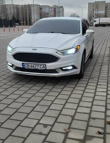 Белый Форд Фьюжн, объемом двигателя 2 л и пробегом 238 тыс. км за 11000 $, фото 6 на Automoto.ua