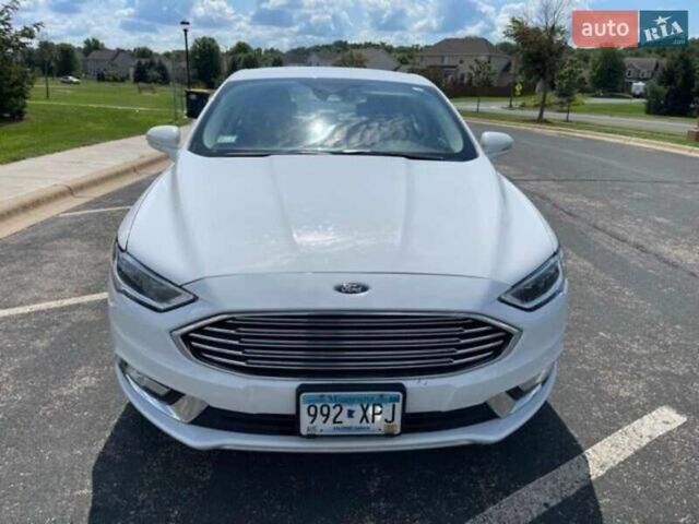 Белый Форд Фьюжн, объемом двигателя 2 л и пробегом 178 тыс. км за 15500 $, фото 2 на Automoto.ua