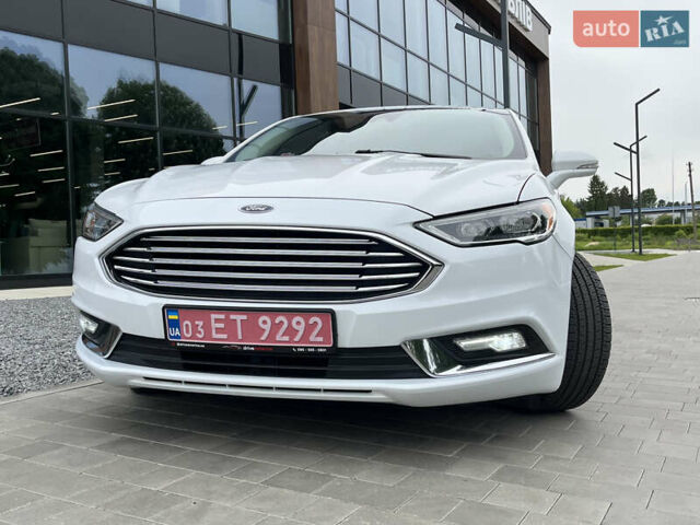 Белый Форд Фьюжн, объемом двигателя 2 л и пробегом 174 тыс. км за 15000 $, фото 13 на Automoto.ua
