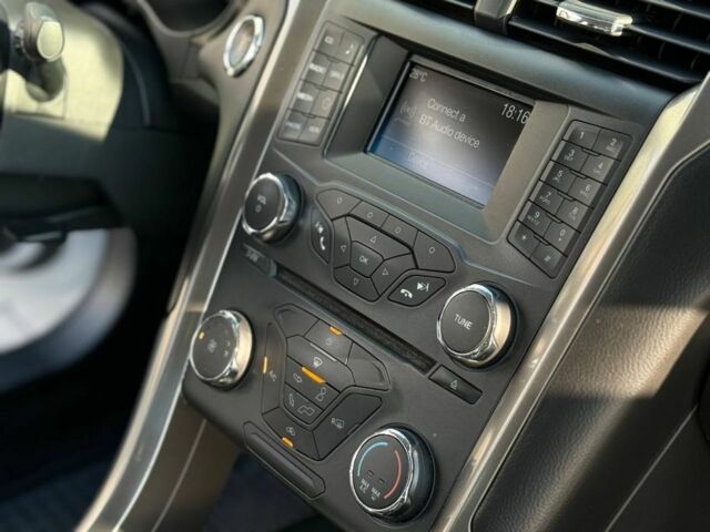 Белый Форд Фьюжн, объемом двигателя 1.5 л и пробегом 156 тыс. км за 11300 $, фото 16 на Automoto.ua