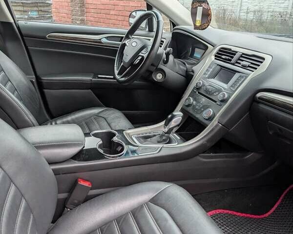 Белый Форд Фьюжн, объемом двигателя 1.5 л и пробегом 135 тыс. км за 8500 $, фото 10 на Automoto.ua