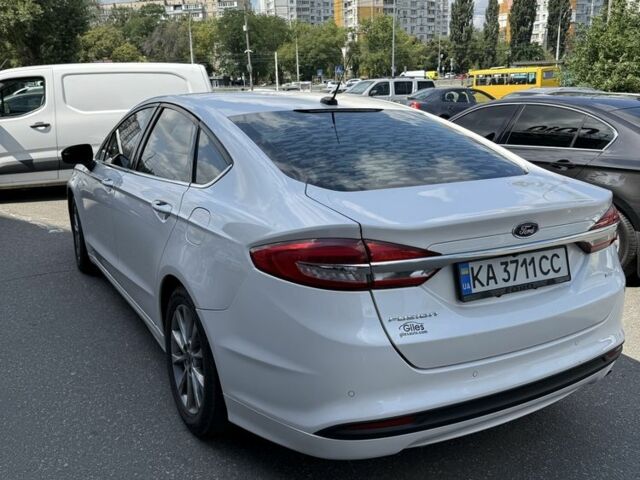 Білий Форд Фьюжен, об'ємом двигуна 2.5 л та пробігом 180 тис. км за 9400 $, фото 6 на Automoto.ua