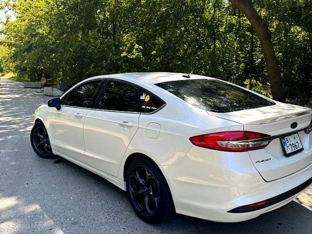 Белый Форд Фьюжн, объемом двигателя 2.5 л и пробегом 190 тыс. км за 12500 $, фото 2 на Automoto.ua