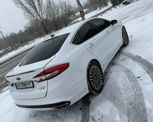 Белый Форд Фьюжн, объемом двигателя 2 л и пробегом 116 тыс. км за 11500 $, фото 3 на Automoto.ua