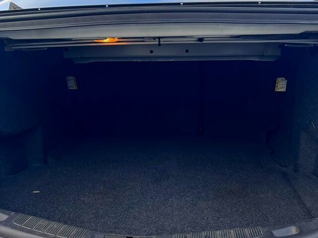 Белый Форд Фьюжн, объемом двигателя 2.5 л и пробегом 192 тыс. км за 12000 $, фото 11 на Automoto.ua