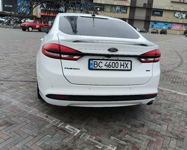 Форд Фьюжен 2016 у Львові на Automoto.ua Білий Форд Фьюжен, об'ємом двигуна 2.49 л та пробігом 112 тис. км за 12500 $, фото 4 на Automoto.ua