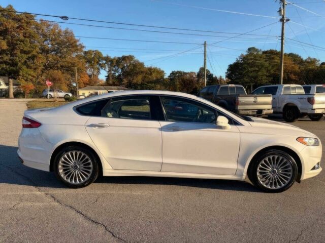 Белый Форд Фьюжн, объемом двигателя 2 л и пробегом 70 тыс. км за 9500 $, фото 4 на Automoto.ua