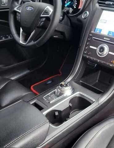 Белый Форд Фьюжн, объемом двигателя 2 л и пробегом 238 тыс. км за 11000 $, фото 7 на Automoto.ua