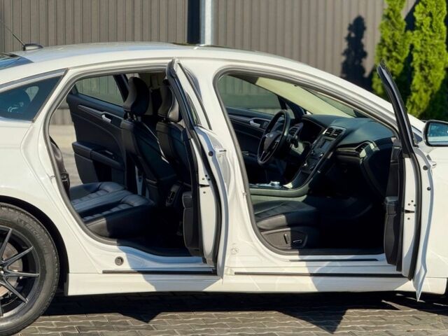 Белый Форд Фьюжн, объемом двигателя 1.5 л и пробегом 156 тыс. км за 11300 $, фото 8 на Automoto.ua