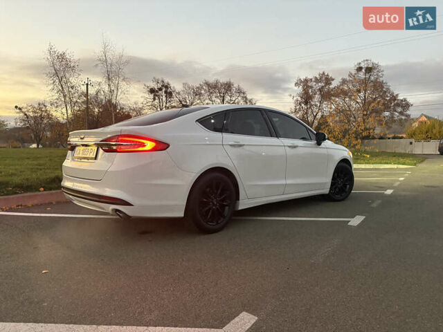 Белый Форд Фьюжн, объемом двигателя 2.49 л и пробегом 190 тыс. км за 11200 $, фото 13 на Automoto.ua