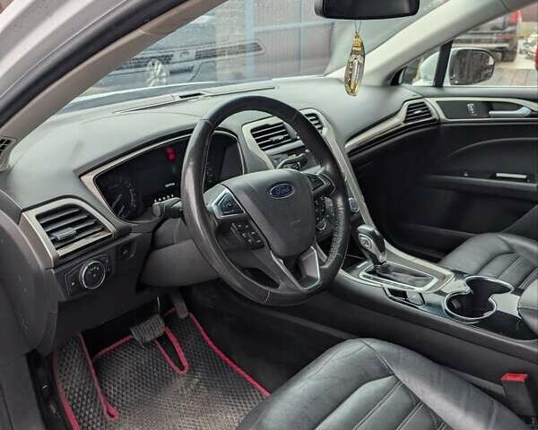 Белый Форд Фьюжн, объемом двигателя 1.5 л и пробегом 135 тыс. км за 8500 $, фото 13 на Automoto.ua