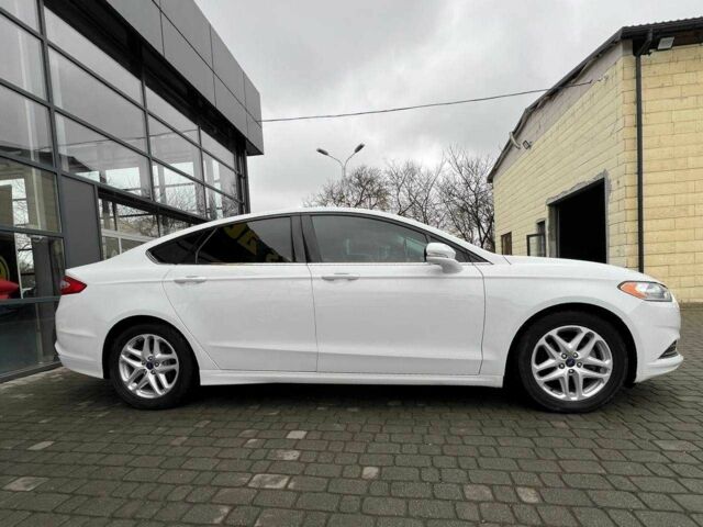 Білий Форд Фьюжен, об'ємом двигуна 2.5 л та пробігом 151 тис. км за 11200 $, фото 7 на Automoto.ua