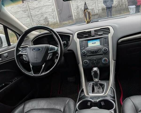 Белый Форд Фьюжн, объемом двигателя 1.5 л и пробегом 135 тыс. км за 8500 $, фото 12 на Automoto.ua