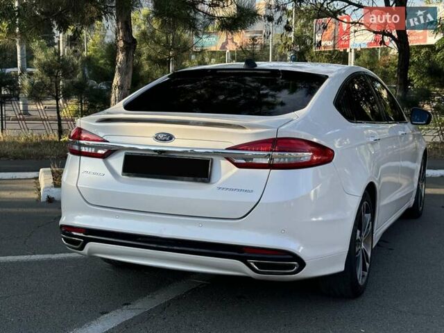 Белый Форд Фьюжн, объемом двигателя 2 л и пробегом 84 тыс. км за 10600 $, фото 5 на Automoto.ua