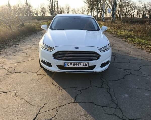 Белый Форд Фьюжн, объемом двигателя 1.5 л и пробегом 183 тыс. км за 9800 $, фото 9 на Automoto.ua