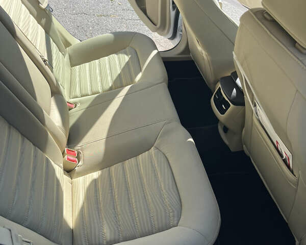 Белый Форд Фьюжн, объемом двигателя 2.5 л и пробегом 42 тыс. км за 12999 $, фото 16 на Automoto.ua