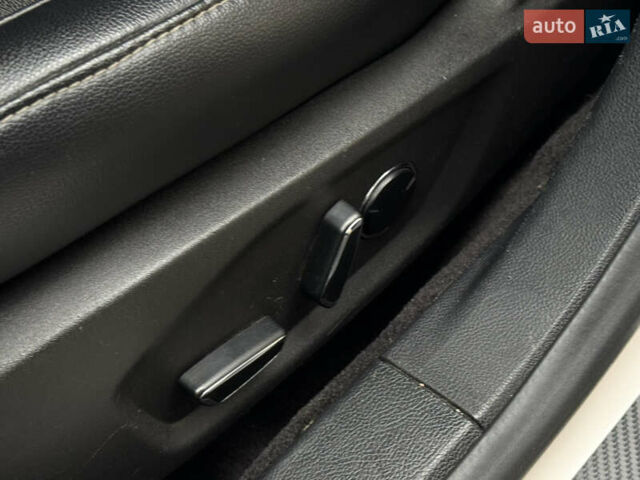 Белый Форд Фьюжн, объемом двигателя 2 л и пробегом 85 тыс. км за 10700 $, фото 21 на Automoto.ua