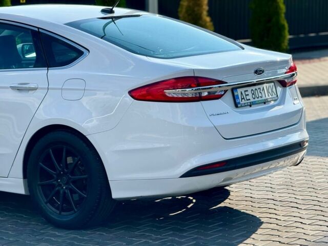 Белый Форд Фьюжн, объемом двигателя 1.5 л и пробегом 156 тыс. км за 11300 $, фото 7 на Automoto.ua