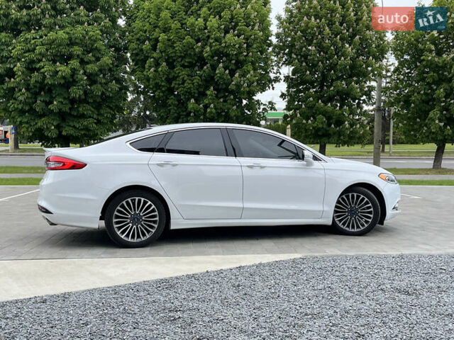 Белый Форд Фьюжн, объемом двигателя 2 л и пробегом 174 тыс. км за 15000 $, фото 6 на Automoto.ua