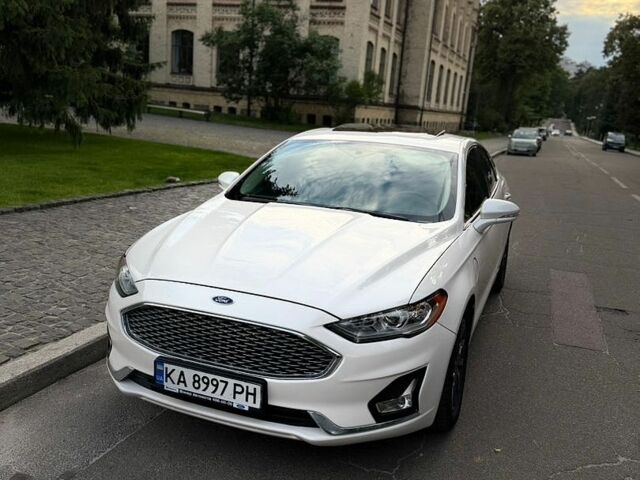 Білий Форд Фьюжен, об'ємом двигуна 2 л та пробігом 157 тис. км за 13900 $, фото 1 на Automoto.ua