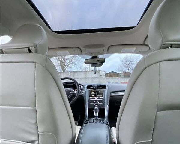 Белый Форд Фьюжн, объемом двигателя 2 л и пробегом 86 тыс. км за 14350 $, фото 1 на Automoto.ua