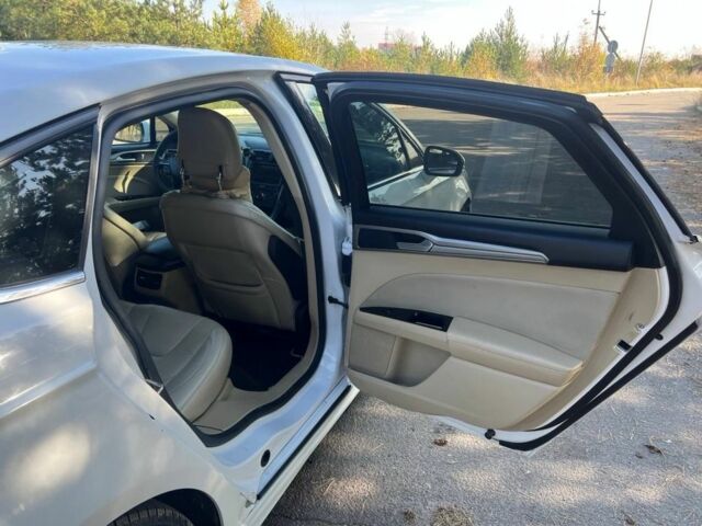Білий Форд Фьюжен, об'ємом двигуна 2.5 л та пробігом 242 тис. км за 6900 $, фото 11 на Automoto.ua
