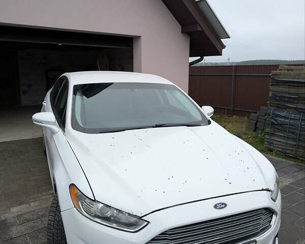 Белый Форд Фьюжн, объемом двигателя 1.5 л и пробегом 135 тыс. км за 8500 $, фото 7 на Automoto.ua