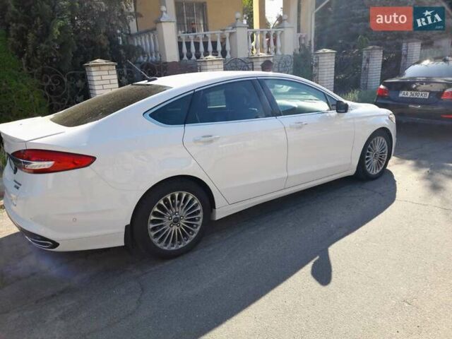 Білий Форд Фьюжен, об'ємом двигуна 2 л та пробігом 95 тис. км за 13500 $, фото 1 на Automoto.ua