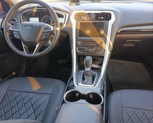 Белый Форд Фьюжн, объемом двигателя 1.5 л и пробегом 182 тыс. км за 9800 $, фото 12 на Automoto.ua