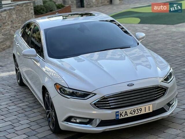 Білий Форд Фьюжен, об'ємом двигуна 2 л та пробігом 128 тис. км за 19000 $, фото 7 на Automoto.ua