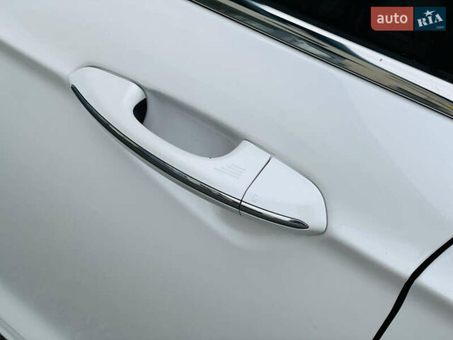 Белый Форд Фьюжн, объемом двигателя 2 л и пробегом 141 тыс. км за 12500 $, фото 15 на Automoto.ua