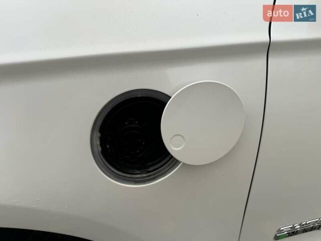 Белый Форд Фьюжн, объемом двигателя 2 л и пробегом 260 тыс. км за 13400 $, фото 36 на Automoto.ua