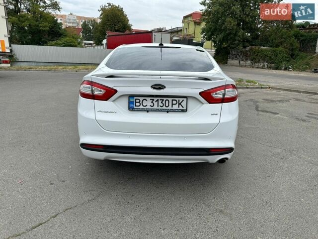 Білий Форд Фьюжен, об'ємом двигуна 2.5 л та пробігом 228 тис. км за 9750 $, фото 8 на Automoto.ua