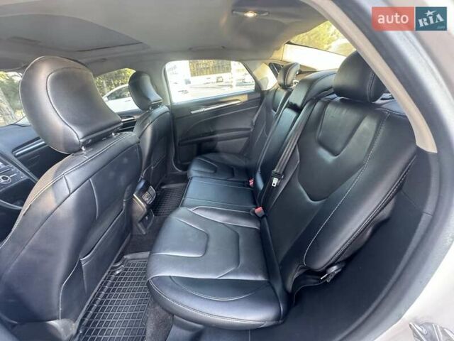 Белый Форд Фьюжн, объемом двигателя 2 л и пробегом 84 тыс. км за 10600 $, фото 15 на Automoto.ua