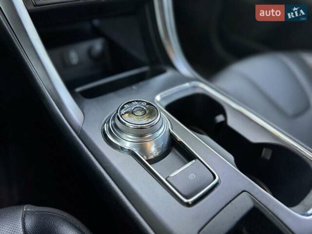 Белый Форд Фьюжн, объемом двигателя 2 л и пробегом 84 тыс. км за 10600 $, фото 18 на Automoto.ua