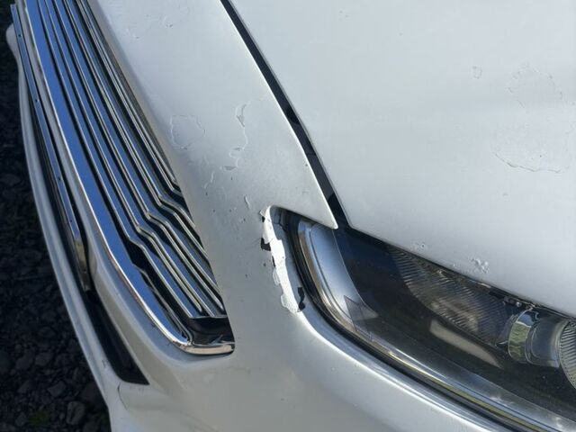 Белый Форд Фьюжн, объемом двигателя 2.5 л и пробегом 3 тыс. км за 6500 $, фото 5 на Automoto.ua