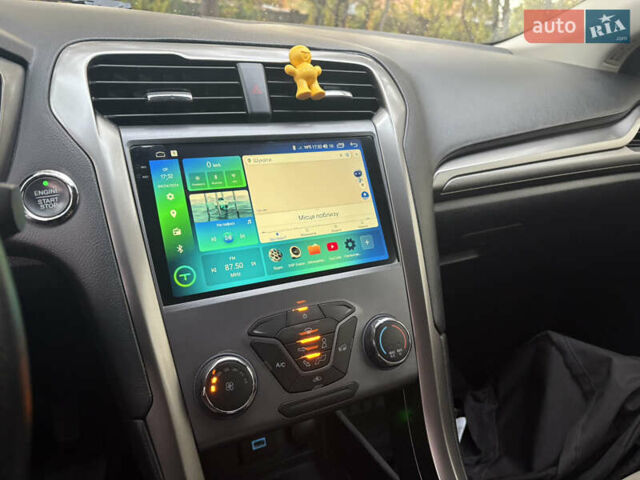 Белый Форд Фьюжн, объемом двигателя 2.49 л и пробегом 190 тыс. км за 11200 $, фото 9 на Automoto.ua