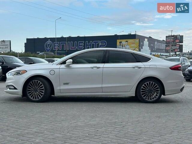 Белый Форд Фьюжн, объемом двигателя 2 л и пробегом 65 тыс. км за 17290 $, фото 5 на Automoto.ua
