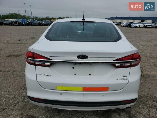 Белый Форд Фьюжн, объемом двигателя 0 л и пробегом 88 тыс. км за 1700 $, фото 5 на Automoto.ua