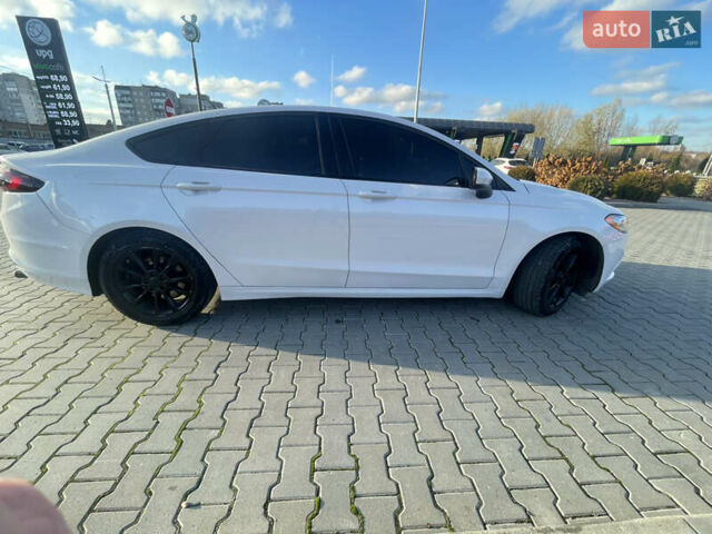 Белый Форд Фьюжн, объемом двигателя 2.49 л и пробегом 170 тыс. км за 11300 $, фото 9 на Automoto.ua