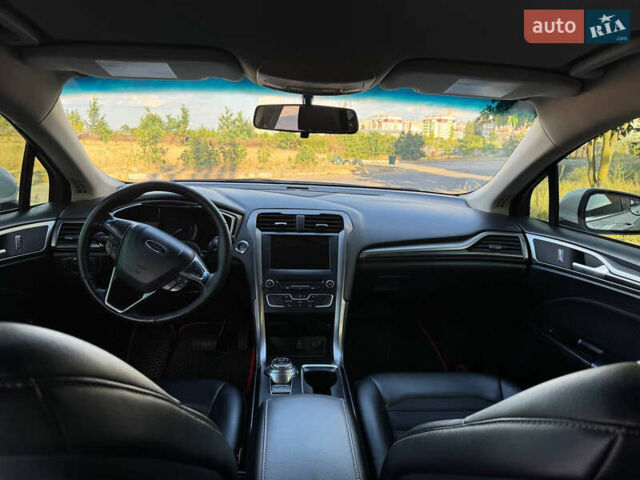 Білий Форд Фьюжен, об'ємом двигуна 2.5 л та пробігом 109 тис. км за 13200 $, фото 39 на Automoto.ua