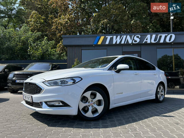 Білий Форд Фьюжен, об'ємом двигуна 2 л та пробігом 173 тис. км за 15900 $, фото 11 на Automoto.ua