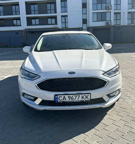 Білий Форд Фьюжен, об'ємом двигуна 2 л та пробігом 139 тис. км за 14000 $, фото 12 на Automoto.ua