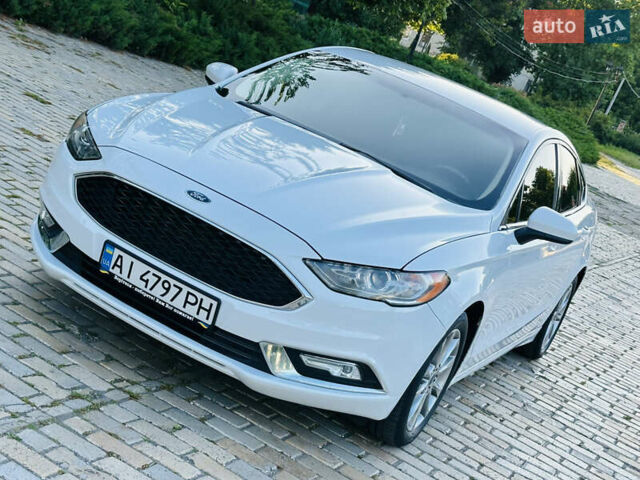 Білий Форд Фьюжен, об'ємом двигуна 1.5 л та пробігом 106 тис. км за 12500 $, фото 9 на Automoto.ua